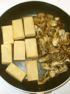 舞茸と高野豆腐の含め煮-レシピのメイン写真