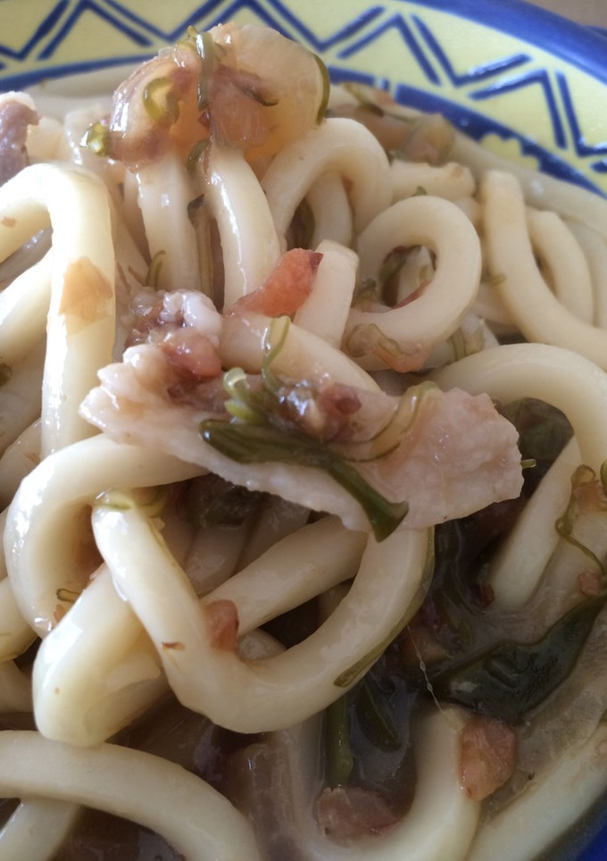 簡単焼きうどん!めかぶ 梅干 生姜焼きで-レシピのメイン写真