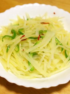 酸辣土豆絲|じゃが芋の千切り炒め-レシピのメイン写真