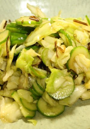新しい食感を楽しめるお漬け物風サラダ☆-レシピのメイン写真
