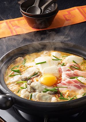 とろ～りまろやか♪ごま豆乳スンドゥブ風鍋-レシピのメイン写真
