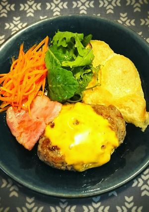 うまっ‼粗挽きハンバーグ-レシピのメイン写真