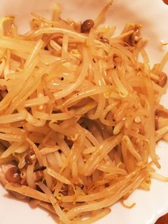 簡単!もやしとシメジの中華炒め-レシピのメイン写真