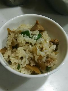 鶏肉とマイタケの混ぜごはん-レシピのメイン写真