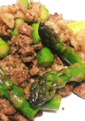 アスパラと牛肉のオイスター炒め！超簡単♡-レシピのメイン写真