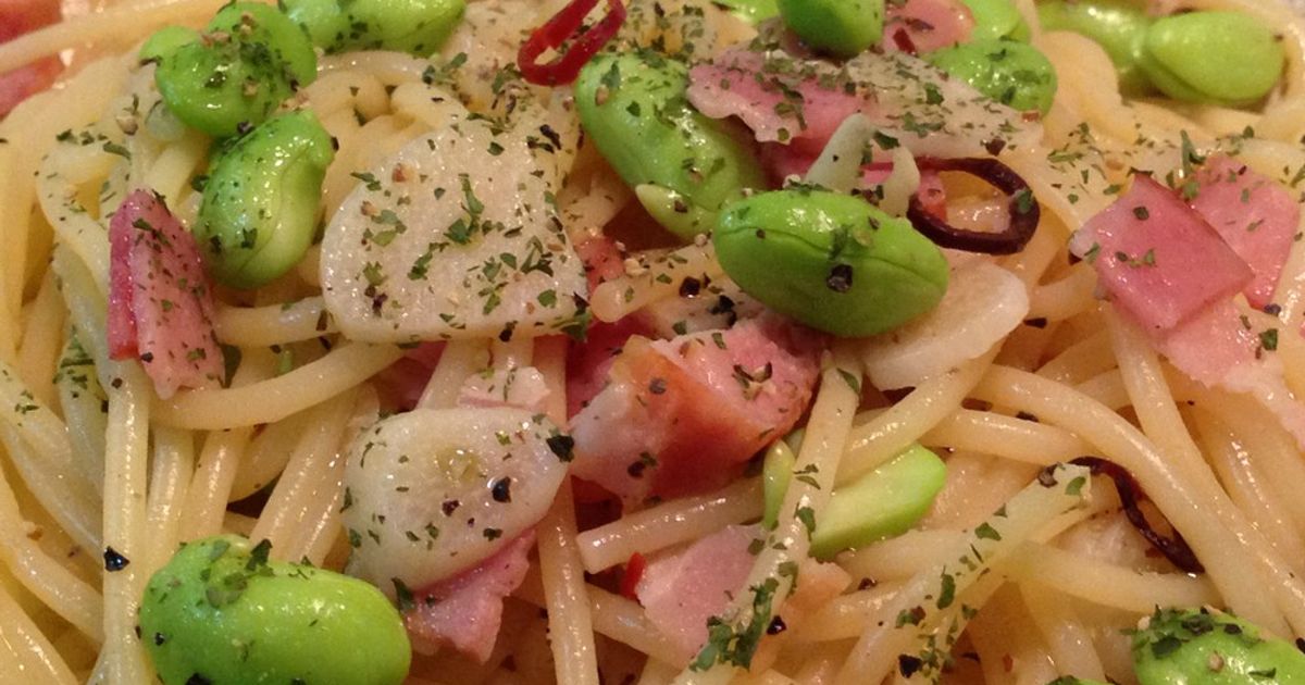 【ペペロンチーノ】 枝豆とベーコンのペペロンチーノパスタ by fumiねえさん