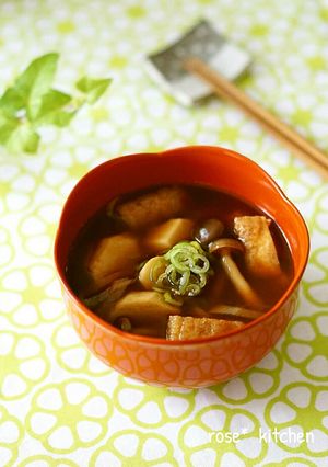 里芋ときのこの赤だし味噌汁-レシピのメイン写真