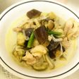 子供が好きな鶏もも肉のココナッツ煮込み