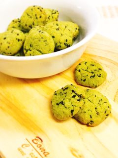 グルテンフリー★抹茶と黒ごまクッキー-レシピのメイン写真