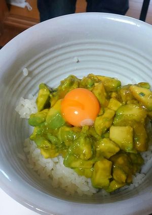 簡単お手軽!!アボカド丼-レシピのメイン写真