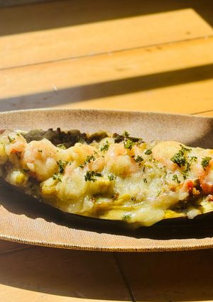残りカレーでトロえびとナスのボートグラタン-レシピのメイン写真