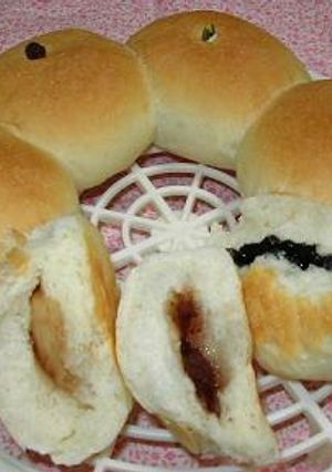 黒ごまクリーム＆苺ジャムリングパン-レシピのメイン写真