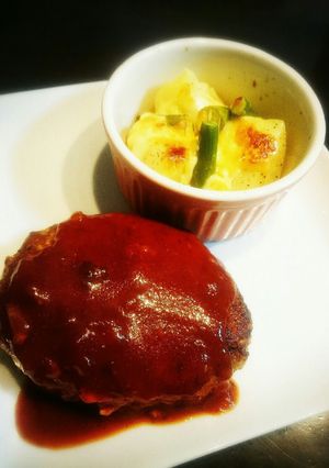 ふわふわ豆腐ハンバーグと簡単付け合わせ❤-レシピのメイン写真