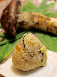 松茸&マコモタケごはんおにぎり-レシピのメイン写真