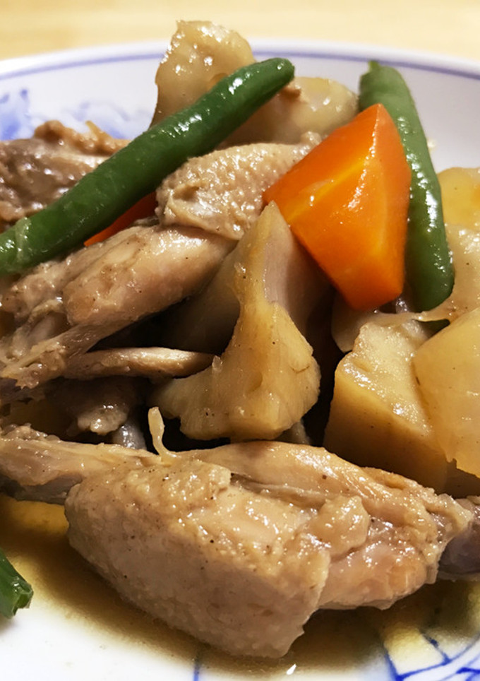 照り照り鶏手羽中と味がしゅんだ根菜の煮物-レシピのメイン写真