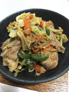 豚肩ブロックと袋野菜で柔らか野菜炒め♡-レシピのメイン写真
