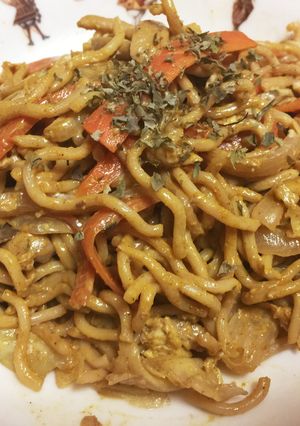 ソース焼きそばをカレー味にリメイク！-レシピのメイン写真