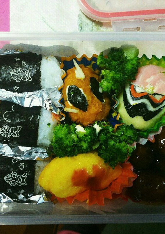 仮面ライダーエグゼイドandゴースト弁当-レシピのメイン写真