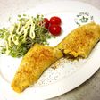 残ったきんぴらごぼうでチーズオムレツ