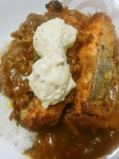 鮭フライ タルタルソースとレトルトカレー-レシピのメイン写真