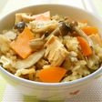ツナとしめじの彩り五目炊き込みご飯