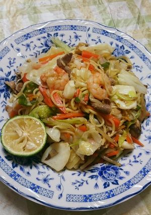 麺もちもち!シーフードと豚肉で塩焼きそば-レシピのメイン写真