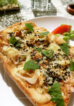 醤油麹・黒酢漬け玉葱のチーズトースト-レシピのメイン写真