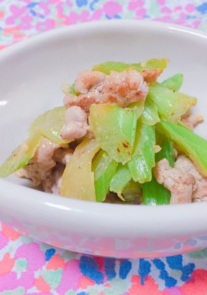 豚肉とセロリのガーリック炒め-レシピのメイン写真