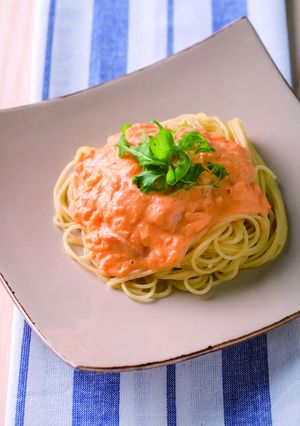 にんじんピューレのクリームソースパスタ-レシピのメイン写真
