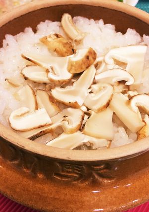 釜飯の入れ物で！松茸ごはん-レシピのメイン写真