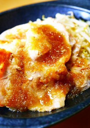 薄切り豚ロースステーキおろし玉ねぎソース-レシピのメイン写真
