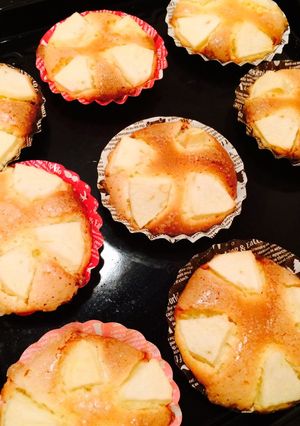 秋リンゴのずぼらカップケーキ-レシピのメイン写真