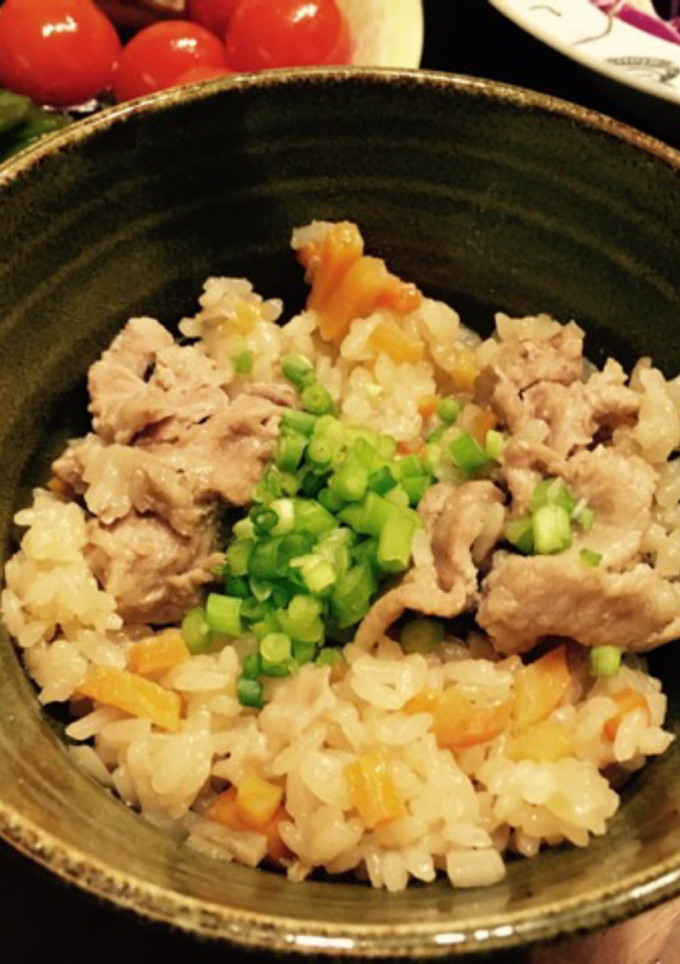 旨飯！豚肉としょうがの炊き込みごはん♡-レシピのメイン写真