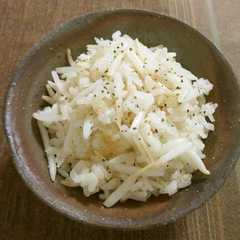 A picture of 蒸らすだけ♡もやしオイルごはん.