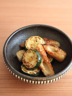 ちくわとズッキーニの炒め物-レシピのメイン写真