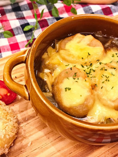 お麩で!?簡単オニオングラタンスープ-レシピのメイン写真