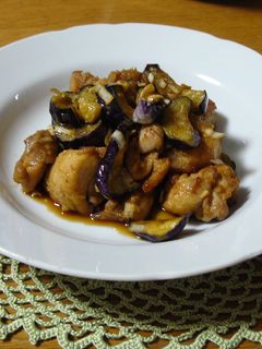 秋茄子で!鶏もも肉と茄子の揚げびたし-レシピのメイン写真