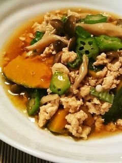 かぼちゃの煮物*鶏しめじオクラあんかけ-レシピのメイン写真