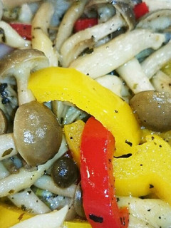 *レンジで♪しめじのバジルソテ-*-レシピのメイン写真