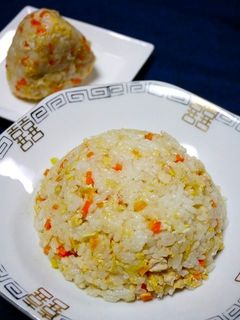 ツナと生姜☆赤飯おにぎりチャーハン♪ by ☆mini