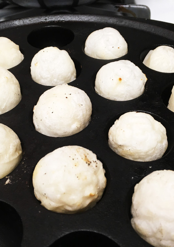 たこ焼き器で♡一口サイズ焼きもち♡-レシピのメイン写真