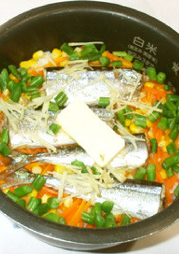 さんまの炊き込みご飯♪簡単炊飯器で作る-レシピのメイン写真