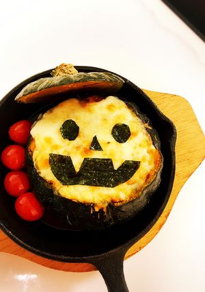 ハロウィン♪オランタンかぼちゃグラタン-レシピのメイン写真