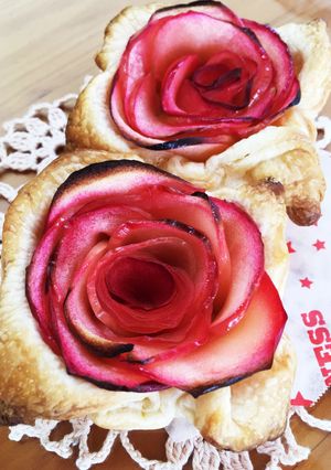簡単！可愛い♡薔薇林檎のアップルパイ-レシピのメイン写真