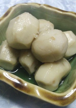 里芋の色白煮物-レシピのメイン写真