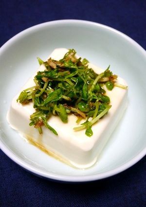 簡単！豆苗と生姜の冷奴-レシピのメイン写真
