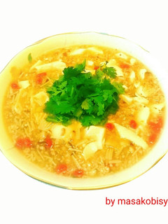 パクチー(香菜)入りお豆腐スープ-レシピのメイン写真