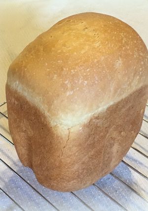 オイルと牛乳でバターなしふんわり食パン-レシピのメイン写真