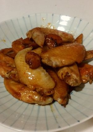 手羽先とにんにくの豆板醤煮込み-レシピのメイン写真