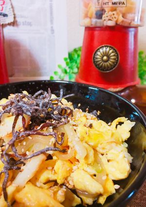 玉ねぎ竹輪ふんわり卵の塩昆布和え♡-レシピのメイン写真